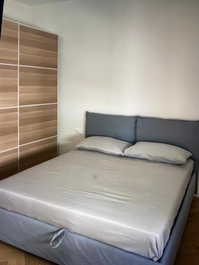 Milano: Incantevole Appartamento In Pieno Centro - Fancy Yellow Apartments Екстериор снимка