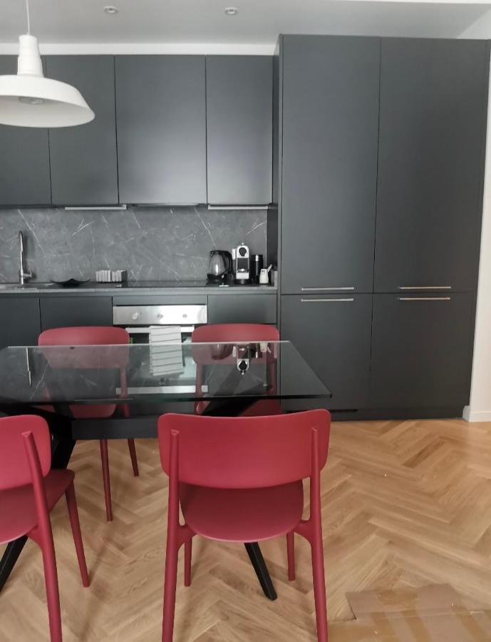 Milano: Incantevole Appartamento In Pieno Centro - Fancy Yellow Apartments Екстериор снимка