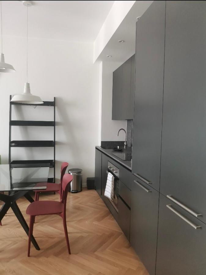 Milano: Incantevole Appartamento In Pieno Centro - Fancy Yellow Apartments Екстериор снимка