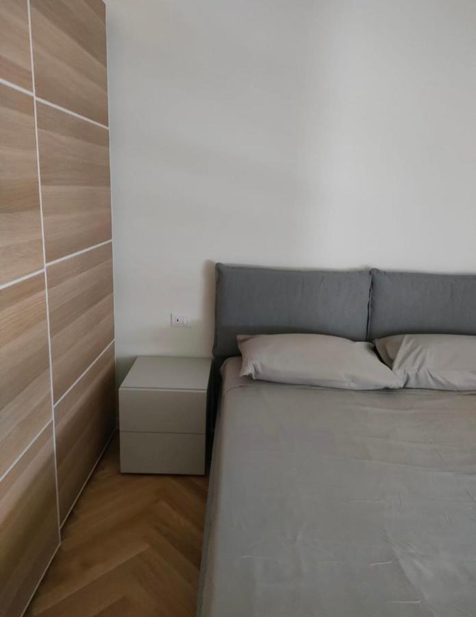 Milano: Incantevole Appartamento In Pieno Centro - Fancy Yellow Apartments Екстериор снимка