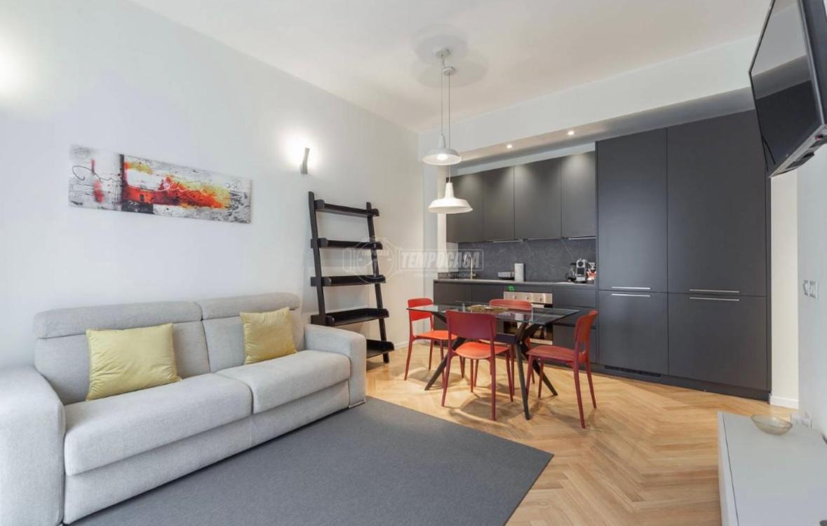 Milano: Incantevole Appartamento In Pieno Centro - Fancy Yellow Apartments Екстериор снимка